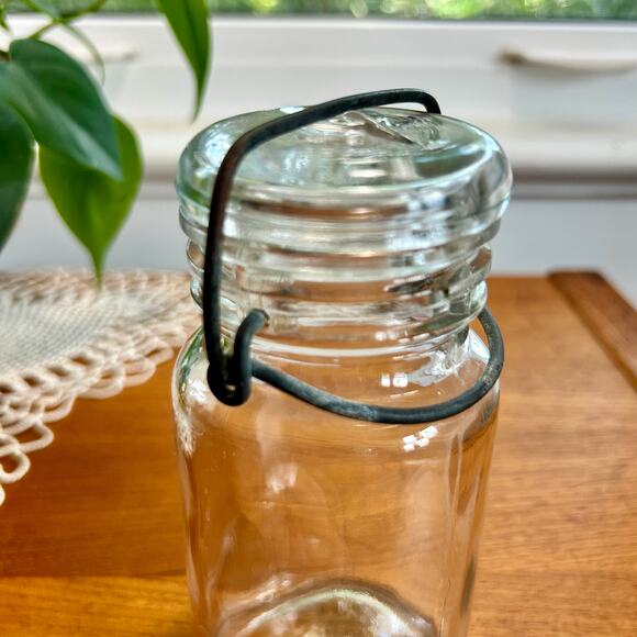 Vintage Clear Glass Wire Bale Jar – Apothecary Cotton Ball Jar - Picture 3 of 9